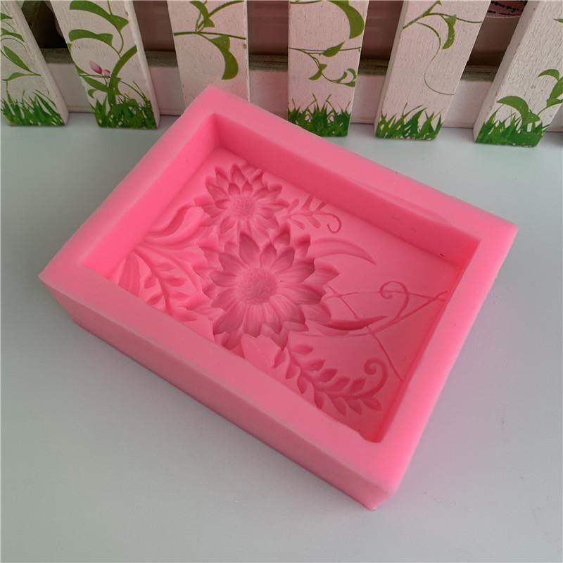 Molde de silicona 3D cuadrado  - Soap Making Book For Beginners reseña y precio